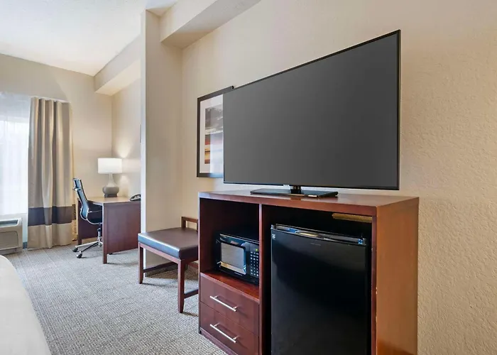 Comfort Suites Downtown Orlando