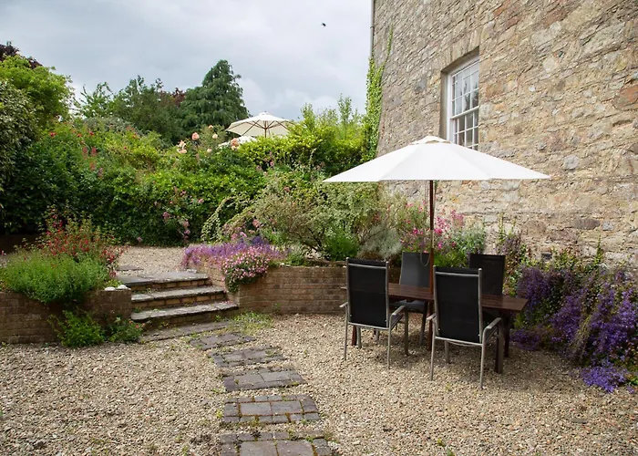 Cnapan Guest House Newport 