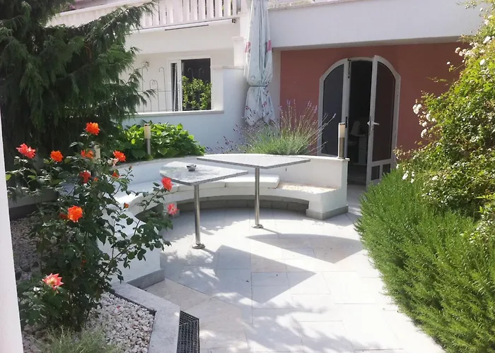 Villa Bavaria Trogir Donji Seget