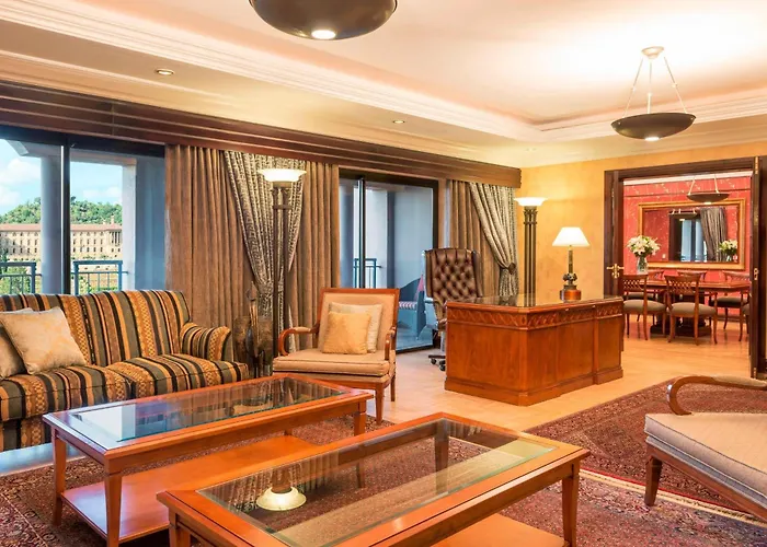 Ct Hotel
