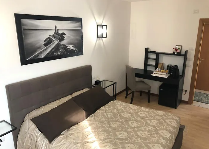 Villa Trevisi - ROOMS