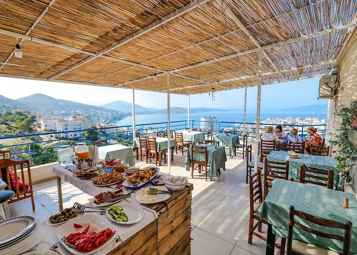 Leon Hotel Sarande