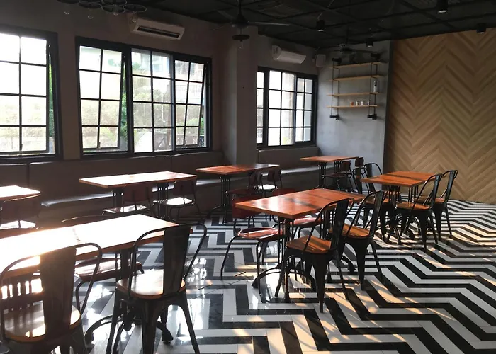 Cleo Hotel Jemursari Sorabaya