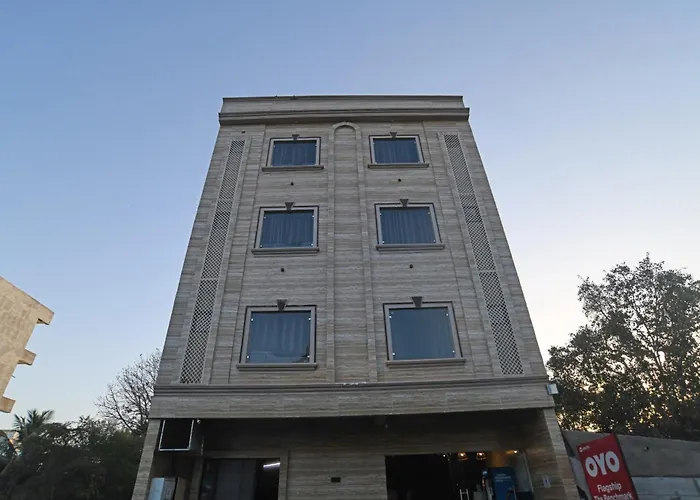 Super Townhouse Hotel O Benchmark