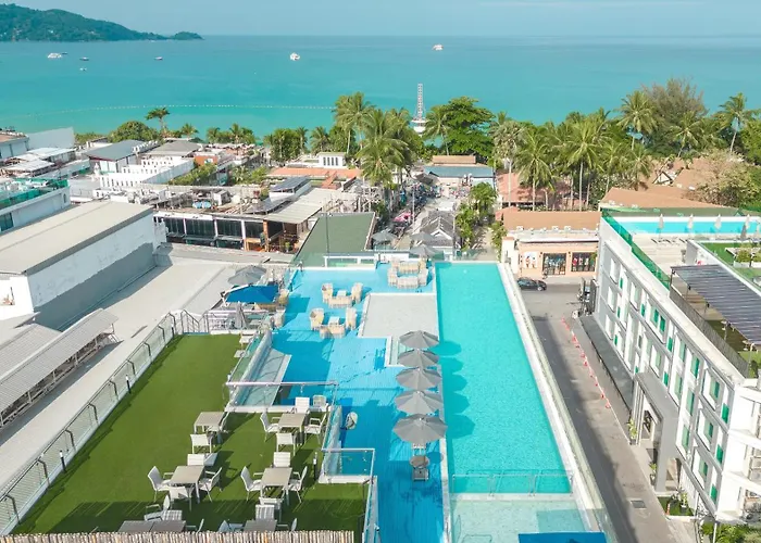 Hotel Clover Patong Phuket - Sha Plus