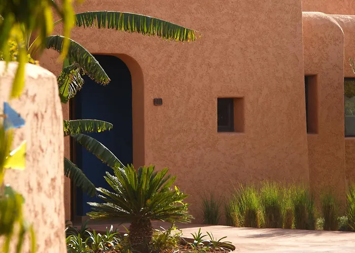Oasis Lodges