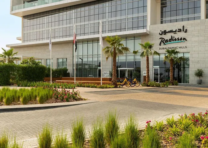 Hotel Radisson Dubai Damac Hills