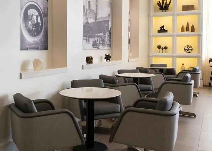 Courtyard By Marriott Long Beach Downtown