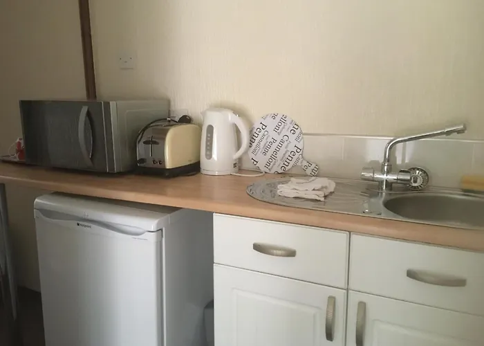 Grove House Guest House Telford