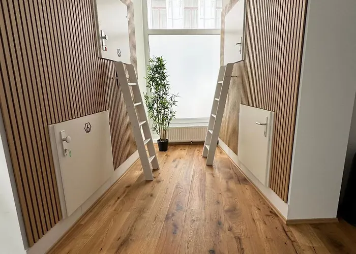 Robin Wood Capsule Hostel Wenen