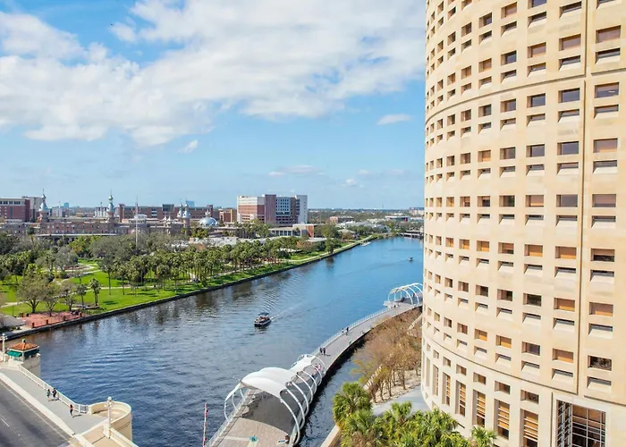 Hotel Aloft By Marriott Tampa Downtown