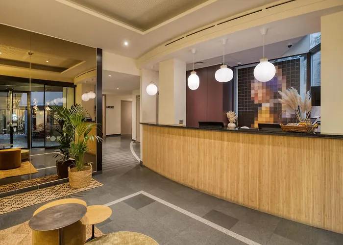 Alma Grand Place Hotel