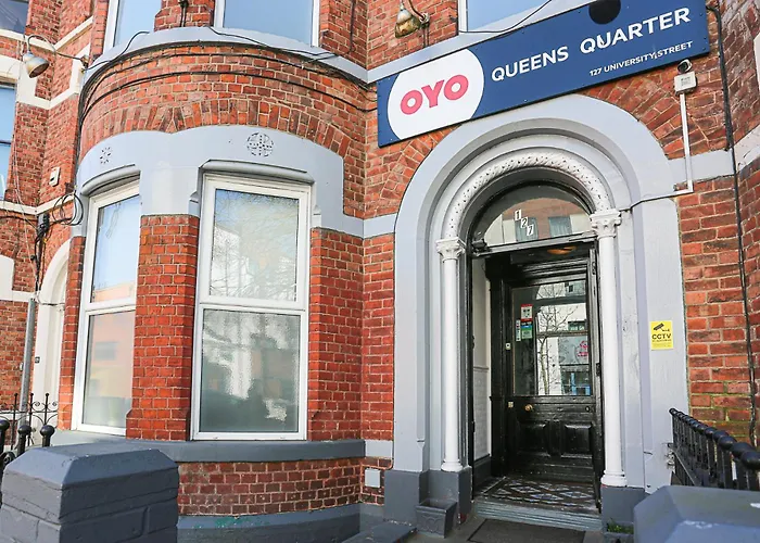 Oyo Queens Quarter Belfast
