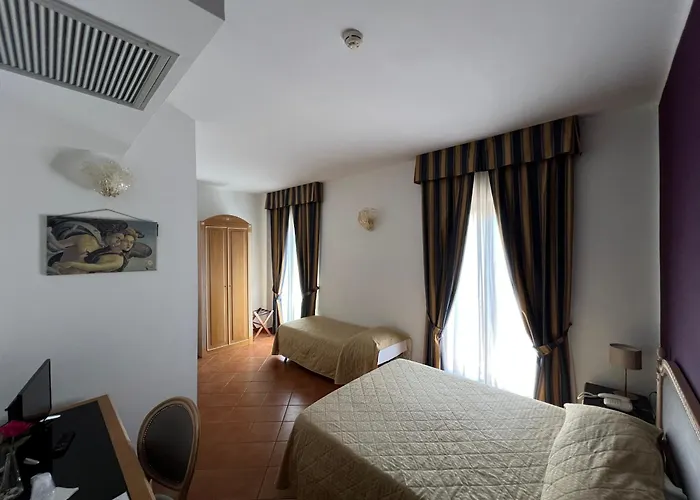 Hotel Bologna Florenz