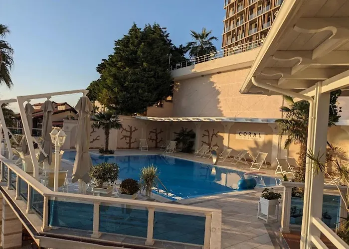 Coral Hotel & Resort Radhimë