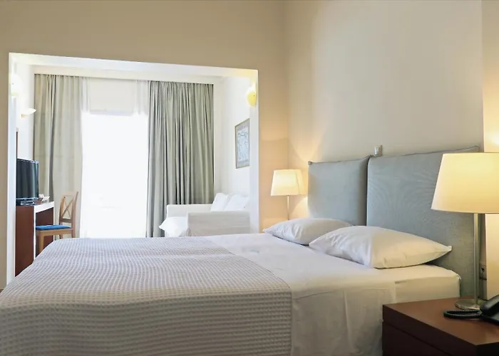 Hotel Saron