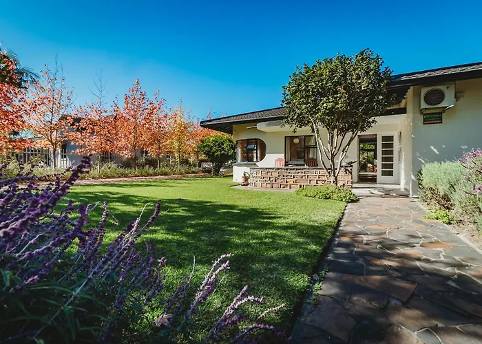 Acorn Guest House