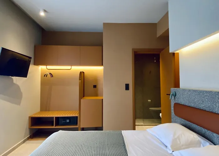 Evripides Hotel