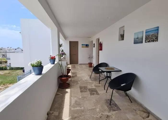 Luis Apartments