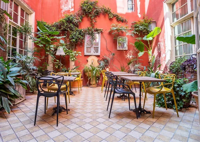 Hôtel de l'Amphithéâtre Arles