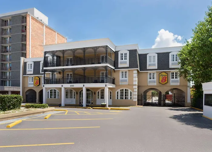 Hotel Super 8 By Wyndham Nueva Orleans