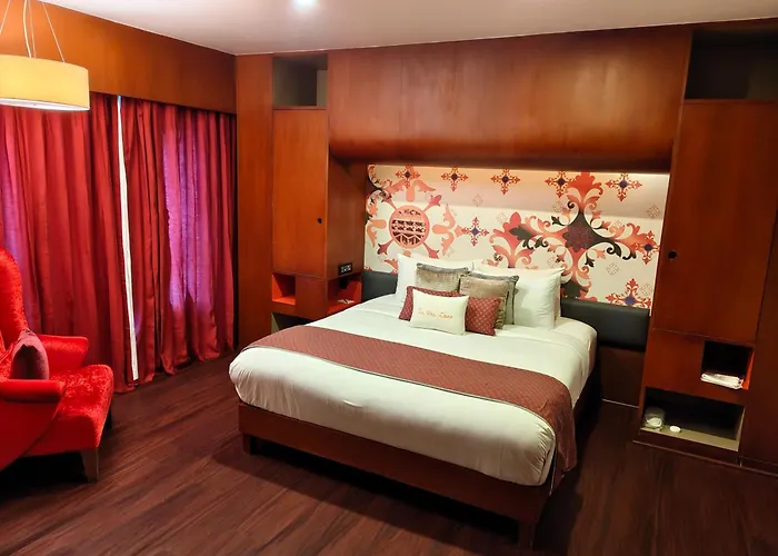 Hotel Zone By The Park, Orr, Chennai