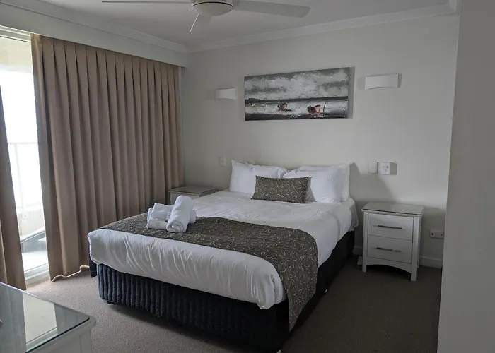 Pacific Surf Absolute Beachfront Apartments