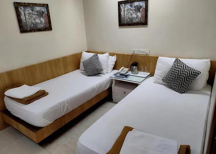 Empire Hotel