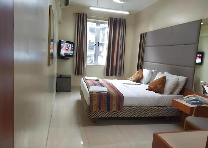 Empire Hotel