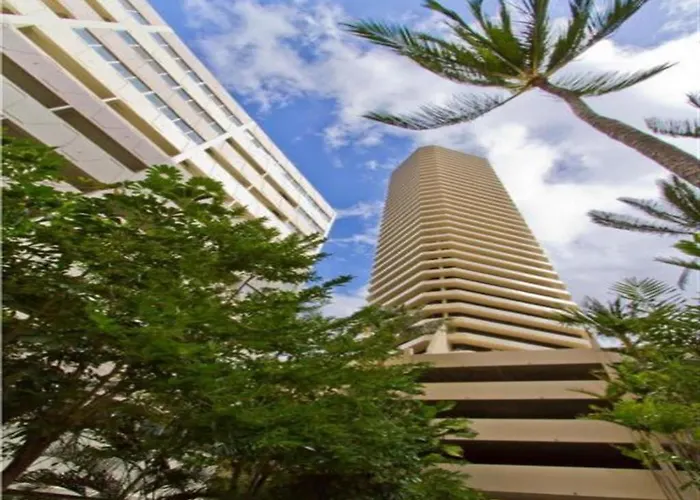 Marina Tower Waikiki