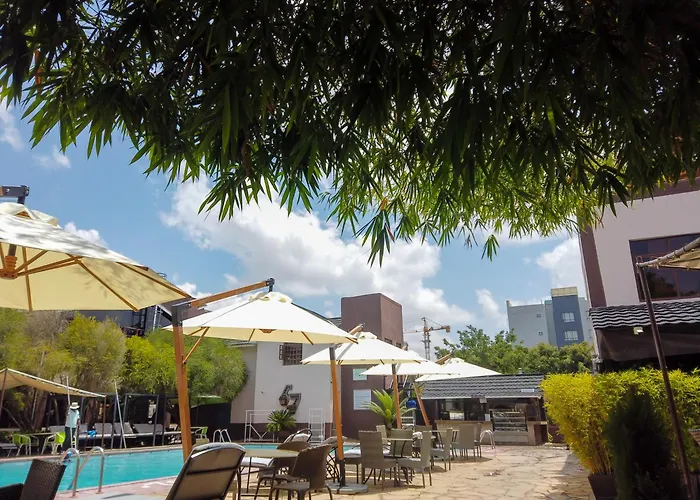 67 Airport Hotel Nairobi Mlolongo