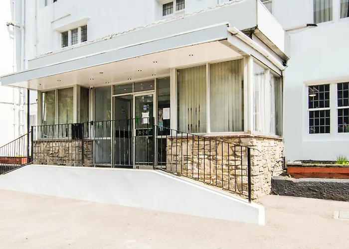 Russel Court Hotel Bournemouth Central