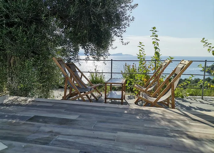 Enjoy Lichnos Bay Village, Camping, Hotel And Apartments Parga