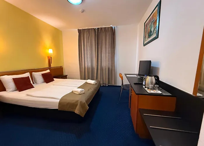 Hotel Veritas