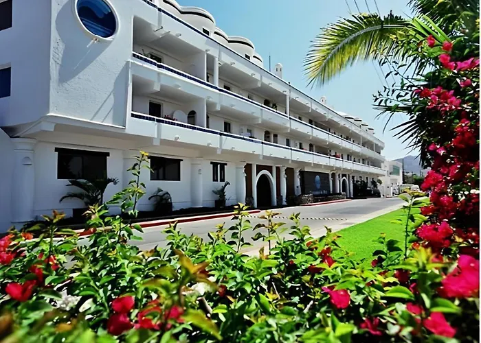Club Cascadas De Baja Cabo San Lucas