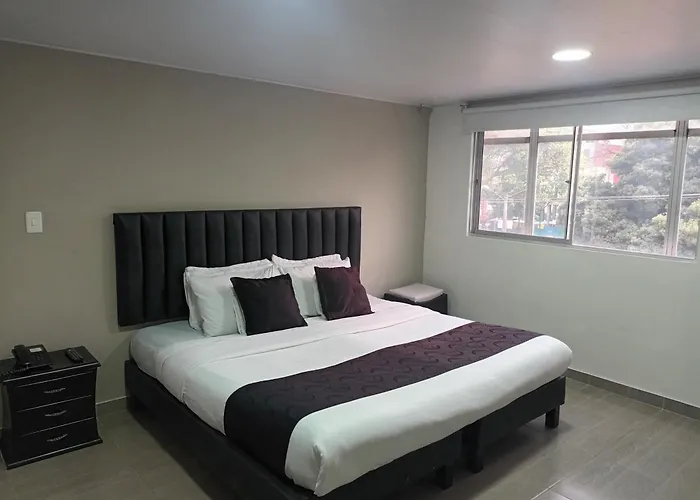 Hotel Santiago Plaza