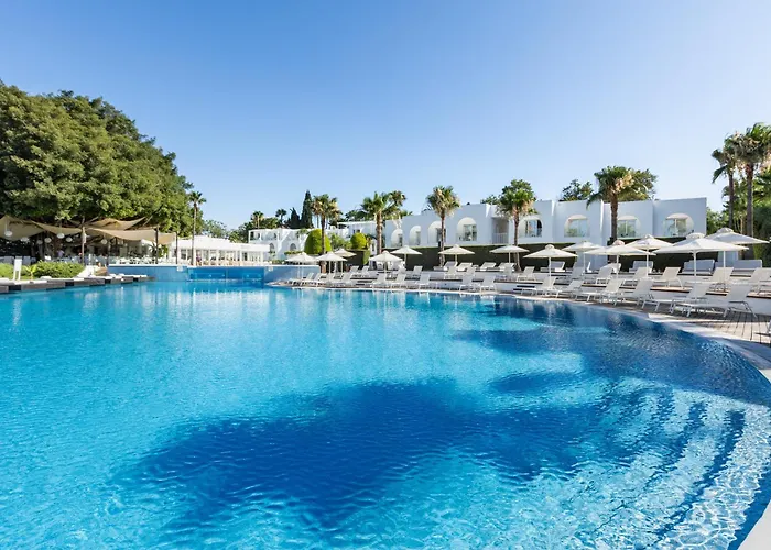 So Nice Beach Resort