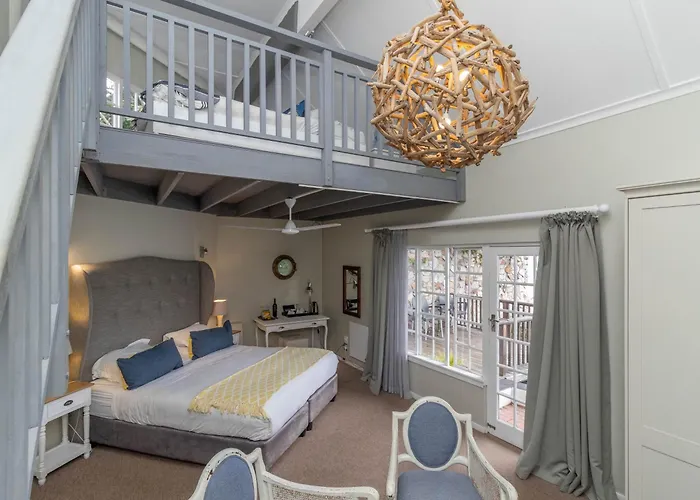 Whale Rock Luxury Lodge Hermanus
