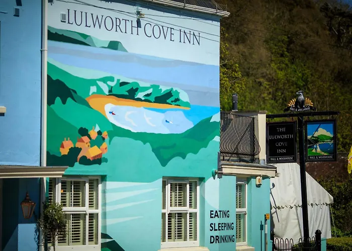 Lulworth Cove Inn