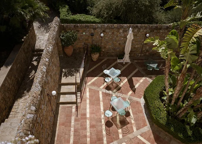 Villa Dei Melograni Boutique Hotel