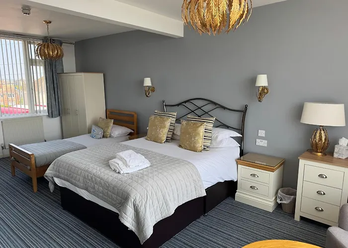 Mariners Hotel