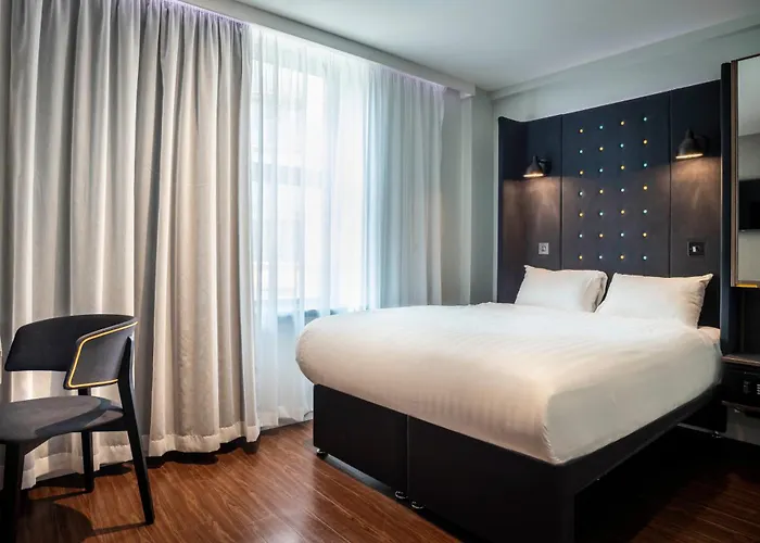 Point A Hotel London Paddington