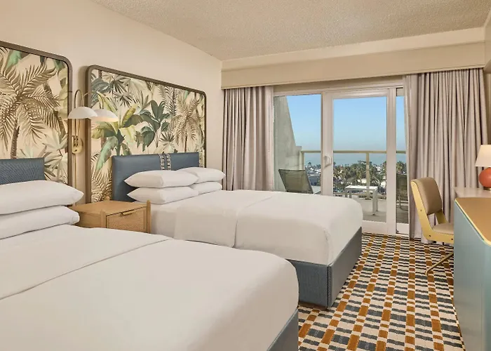 Hyatt Centric Delfina Santa Monica Hotel