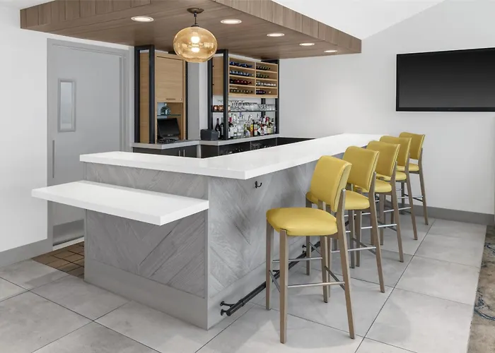 Hilton Garden Inn Queens Jfk New York