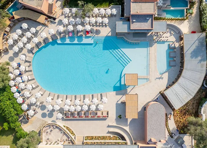 SENTIDO Apollo Palace Mesongí