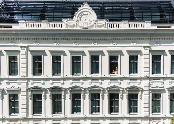 Radisson Collection Hotel, Basilica Budapest