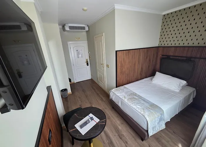 Zanhotel Tre Vecchi Bolonia
