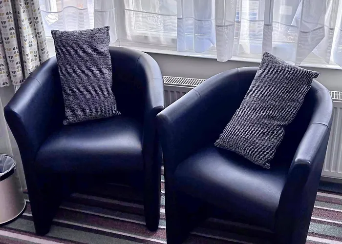 Hudsons Guest House - Adults Only Weymouth