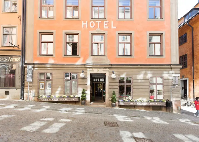 Lady Hamilton Hotel