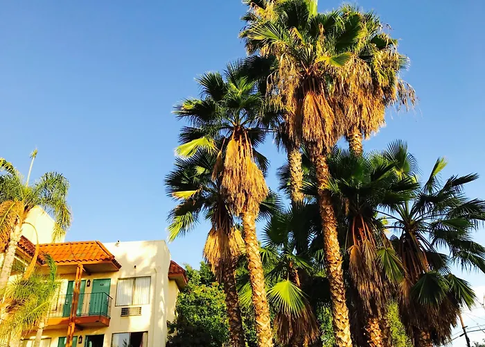 Days Inn By Wyndham Anaheim Near The Park